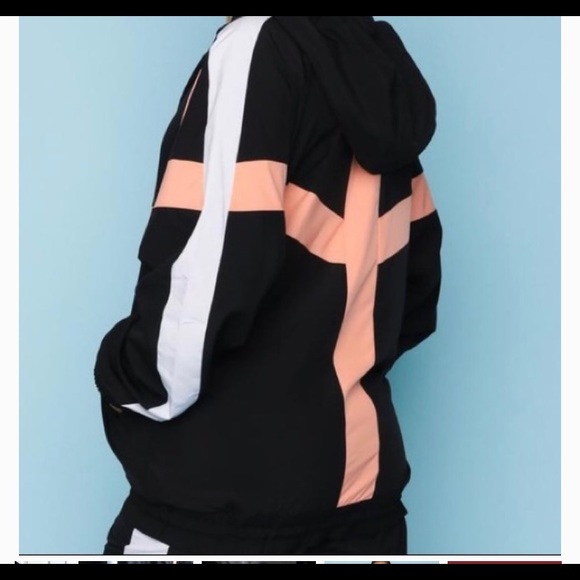 Sarah’s Day x White fox wind breaker - Picture 3 of 7